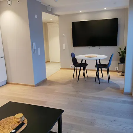 Center Apartment *